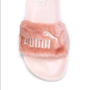 Puma Fenty by Rihanna “Leadcat” slides size 8.5